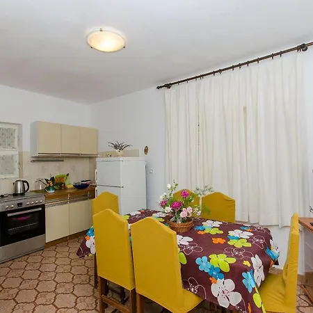Anka Apartment Orebić