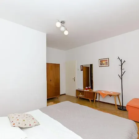 Apartment Anka *